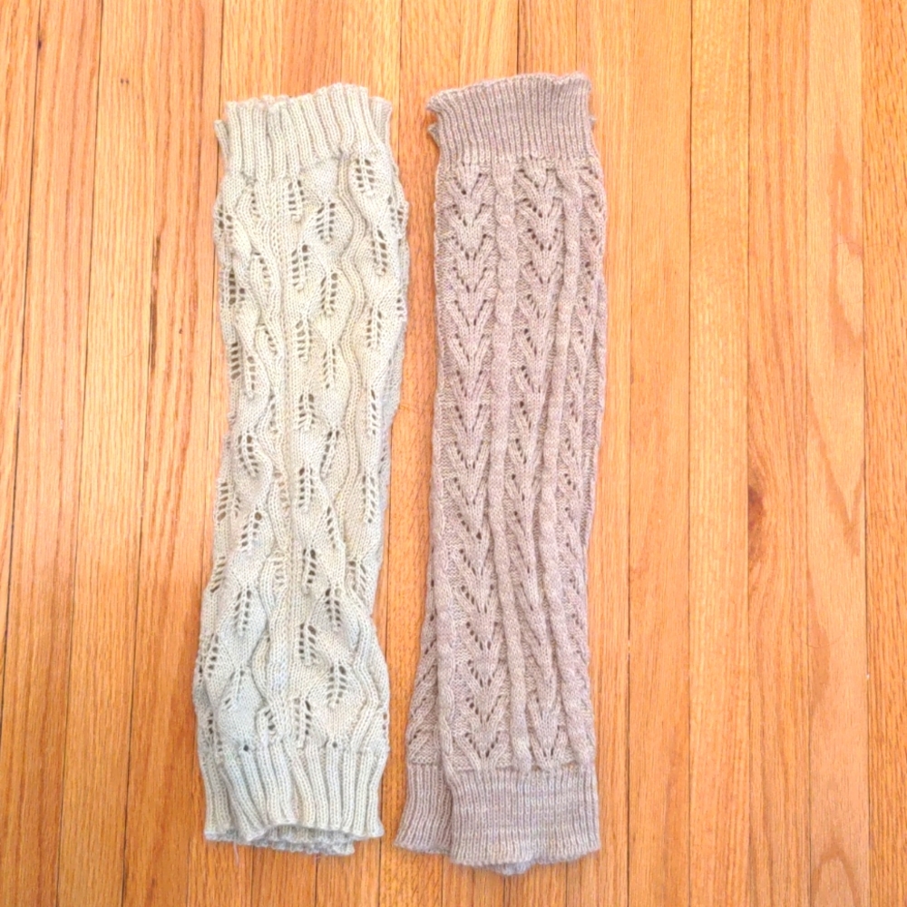 2 Pairs of Cozy Leg Warmers